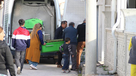 6 yaşındaki Elif Nurun şüpheli ölümü soruşturmasında aranan babaannesi yakalandı 6 yaşındaki Elif Nurun şüpheli ölümü soruşturmasında aranan babaannesi yakalandı