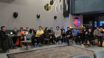 Birçok sosyal medya fenomeni aynı etkinlikte bir araya geldi