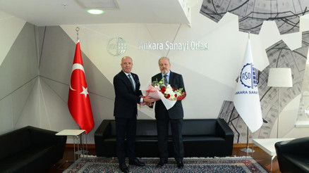 ASO’da devir teslim yapıldı