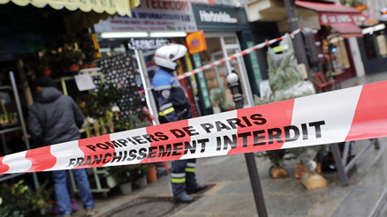 Psikiyatri servisine sevk edilen Paris saldırganı yeniden gözaltında Psikiyatri servisine sevk edilen Paris saldırganı yeniden gözaltında