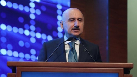 Bakan Karaismailoğlu: Haberleşme sektörü 3üncü çeyrekte yüzde 47 büyüdü