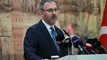 Bakan Kasapoğlu: 51 branşta 6 bin 127 madalya kazandık