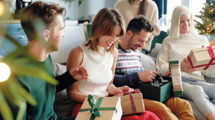 Terazi kalite sever, Oğlak sadelikten yanadır