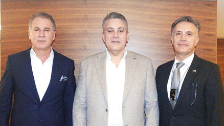 Göçmenlere çekyat ABD’ye pizza kutusu