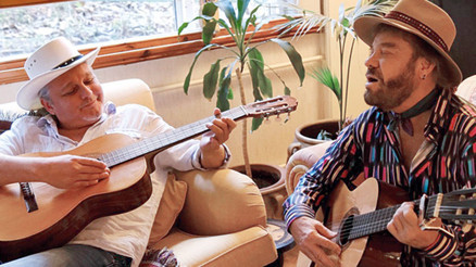 Atilla Atasoy ile müzikli bir sohbet... Ona salak diyen şarkıcı kim