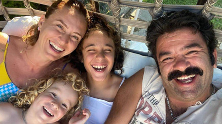 Eşi kriz yok dedi ama Ceyda Düvenci paylaşıma kayıtsız kaldı