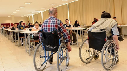 Engelli öğretmene ek atama