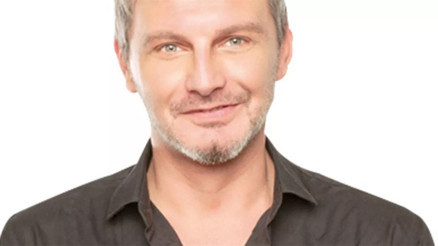 Kırık sandalye bacağı