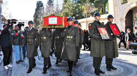 Tamburalı Paşa’ya veda... ‘Operasyona en önde giderdi’