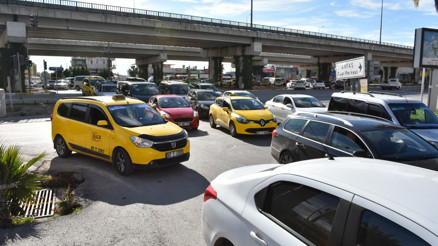 FUARCILIĞA TRAFİK ZULMÜ