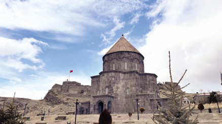 Görkemli iklimin sessiz tanıkları Görkemli iklimin sessiz tanıkları