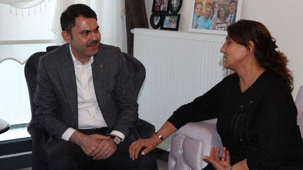 Bakan Kurum: Acıyla, hüznü beraber yaşadık, şimdi de sizin mutluluklarınızı görüyoruz