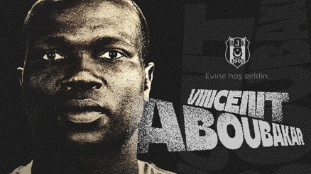 Son dakika: Aboubakar resmen Beşiktaşta Sözleşme detayları KAPa bildirildi, Ronaldo ve Weghorstlu video...