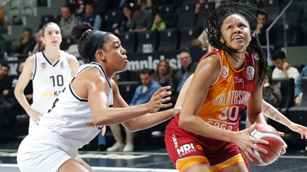 Potadaki kadın derbisinde kazanan Galatasaray