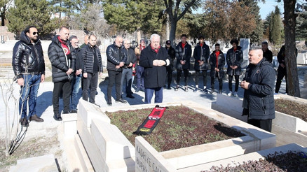 İlhan Cavcav kabri başında anıldı