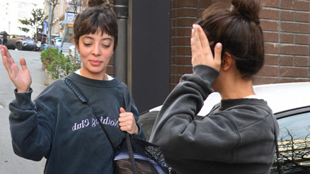 Ünlü oyuncu makyajsız görüntülendi Beni bu halde çektiniz ya...