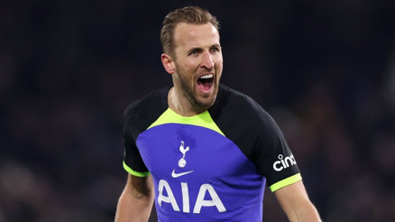 Harry Kane, Jimmy Greaves’in rekorunu egale etti