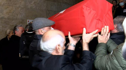 Gazeteci Orhan Erinç için TGC’de tören