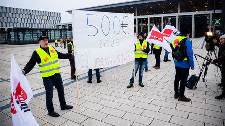 Bugün Berlin’de grev var: Hava ulaşımı kesildi