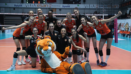 Eczacıbaşı Dynavit, set vermedi Eczacıbaşı Dynavit, set vermedi