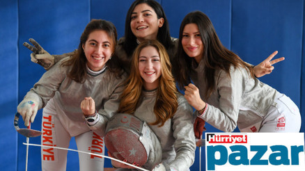 Eskrimin altın kızları şampiyon oldu Eskrimin altın kızları şampiyon oldu