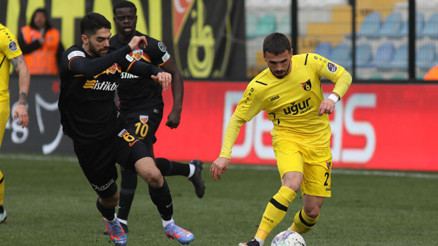 İstanbulspor 2-4 Kayserispor (Maç özeti)