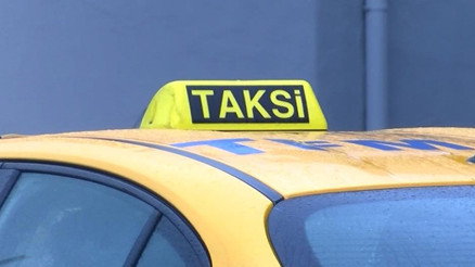Taksilerde tepe lambası tartışması