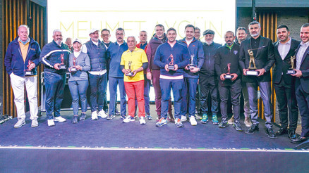 Golf tutkunlarının heyecanlı yarışı