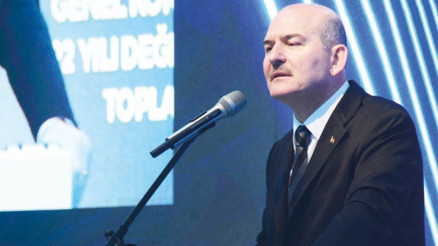 Konsolosluk kapatmalarda elçiliklere tepki