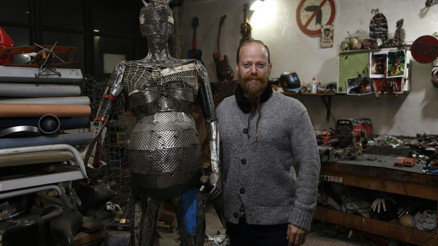 Atık malzemelerden sanat eserlerine