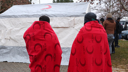 10 ilde 110 spor tesisi depremzedelerin hizmetinde