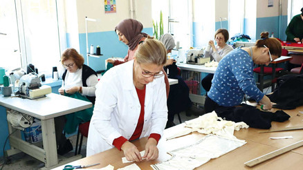 Halk eğitim merkezleri halk yardım merkezi oldu Halk eğitim merkezleri halk yardım merkezi oldu