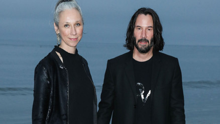 Keanu Reevesin sevgilisinden depremzedelere yardım çağrısı