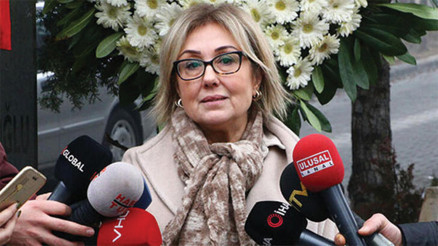 Hablemitoğlu’nun eşinden suikast sanığına: Gülüşünü çok net hatırlıyorum Hablemitoğlu’nun eşinden suikast sanığına: Gülüşünü çok net hatırlıyorum