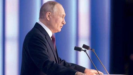 Ukrayna savaşında liderler düellosu... Putin: Nükleer anlaşmayı askıya alıyoruz Ukrayna savaşında liderler düellosu... Putin: Nükleer anlaşmayı askıya alıyoruz