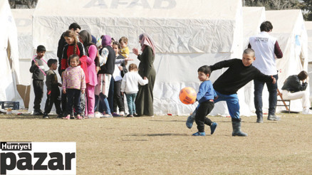 Bölgede görevli psikologlar anlatıyor... ‘Psikolojik ilkyardım afetzedelerin temel ihtiyaçlarının karşılanmasıyla başlar’