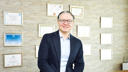 Tek taraflı ses teli felcine bağlı ses kısıklığı kader değil