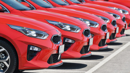 Otomotiv satışları şubatta da rekor kırdı