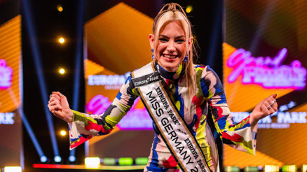 Almanya’nın en güzeli Kira Geiss