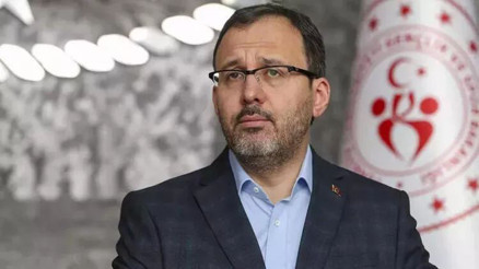 Bakan Kasapoğlu: UYAFA Palandöken Cup Turnuvası 2024 yılına ertelendi