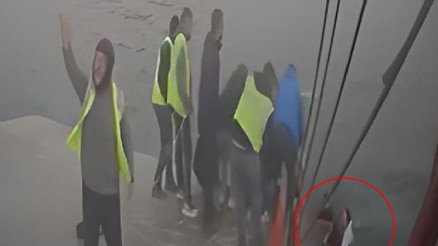 Feribotta hareketli dakikalar Yolcu suya atladı, 112 personeli kurtardı