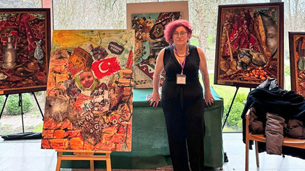 Sergideki tek Türk sanatçı