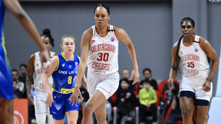 Galatasaraydan Veneziaya 25 sayı fark