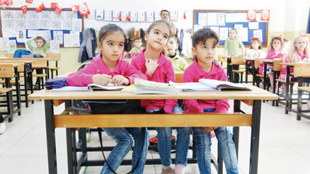 Depremin 39. günü: Üçüzlerin enkaz oyunu