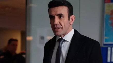 Yargı Pars diziden ayrılıyor mu Yargı Pars öldü mü, diziden çıktı mı Yargı Dizisi’nin Savcısı Mehmet Yılmaz Ak’tan üzücü veda… Yargı Pars diziden ayrılıyor mu Yargı Pars öldü mü, diziden çıktı mı Yargı Dizisi’nin Savcısı Mehmet Yılmaz Ak’tan üzücü veda…