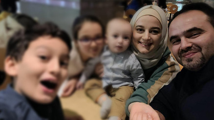Rönesans Rezidansın enkazından çıkmayan 3 çocuğu ile eşinin gıyabi cenaze namazını kıldı Rönesans Rezidansın enkazından çıkmayan 3 çocuğu ile eşinin gıyabi cenaze namazını kıldı