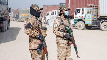 Taliban’dan akraba atamasına yasak
