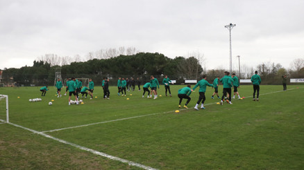 Sakaryaspor, Eyüpspor mesaisine başladı Sakaryaspor, Eyüpspor mesaisine başladı