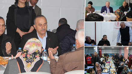 Deprem bölgesinde ilk iftar