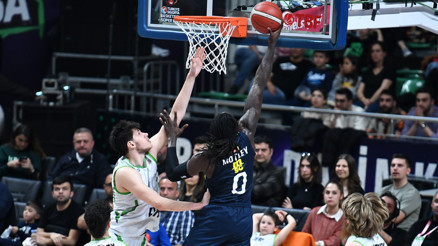Fenerbahçe Beko, TOFAŞa kaybetti
